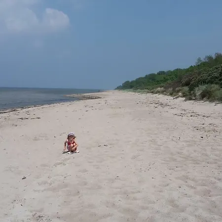 Am Pool Und 7 Neu * Barendorf (Mecklenburg-Vorpommern)