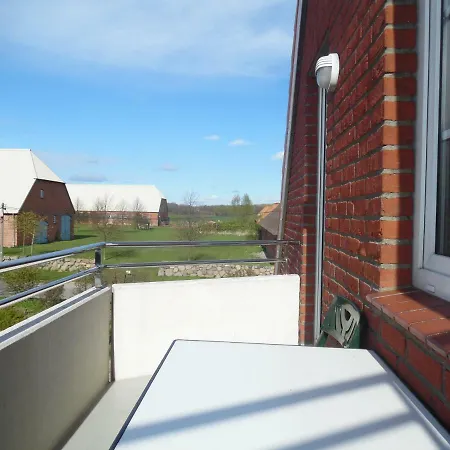 Апартаменты Am Pool Und 7 Neu Barendorf (Mecklenburg-Vorpommern)