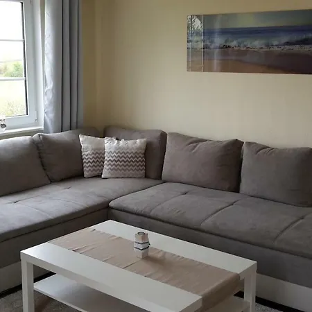 Am Pool Und 7 Neu * Barendorf (Mecklenburg-Vorpommern)